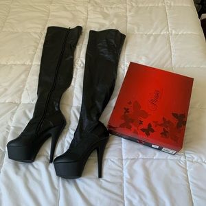 Black pleaser kiss 6in platform thigh high boots
